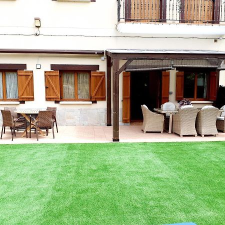 Apartamento Con Jardin Marbles Ezcaray Exteriör bild