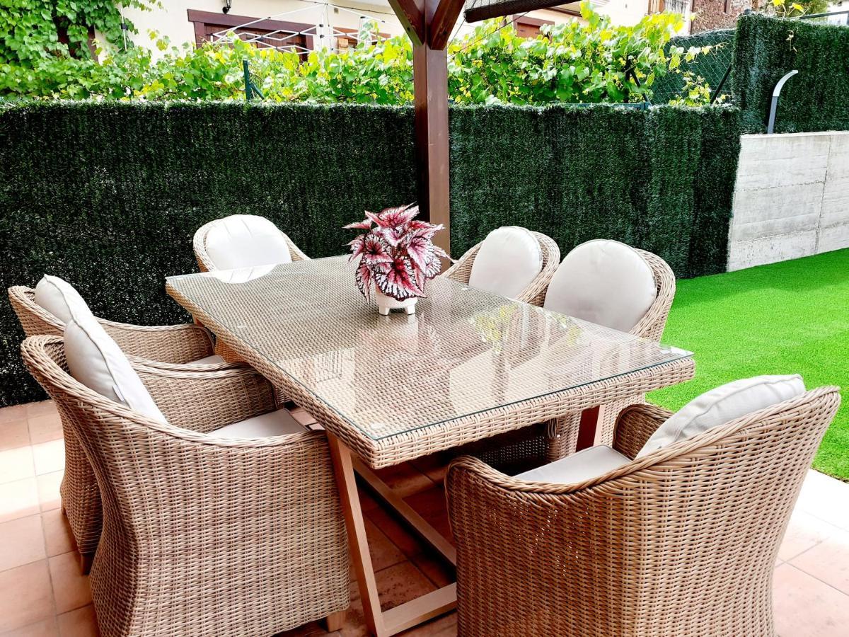 Apartamento Con Jardin Marbles Ezcaray Exteriör bild