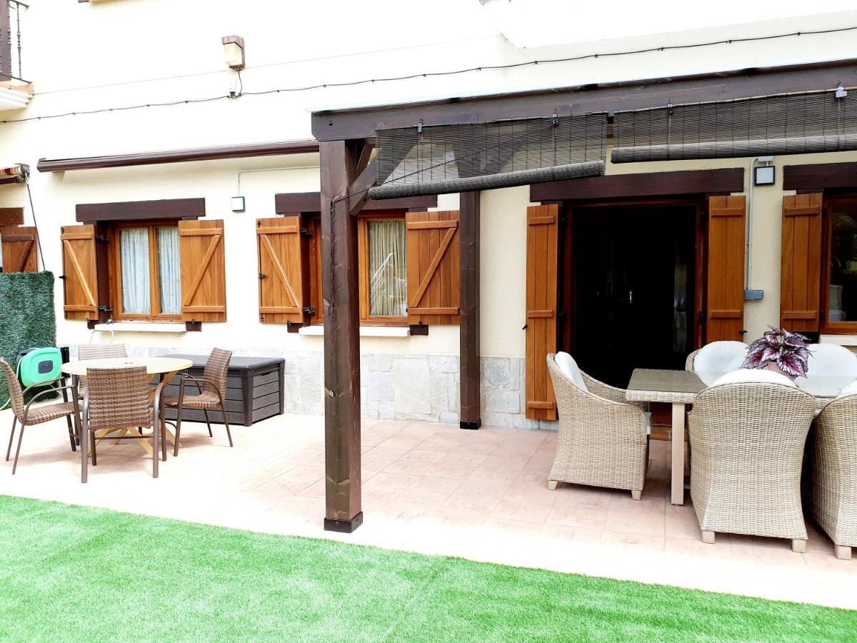 Apartamento Con Jardin Marbles Ezcaray Exteriör bild